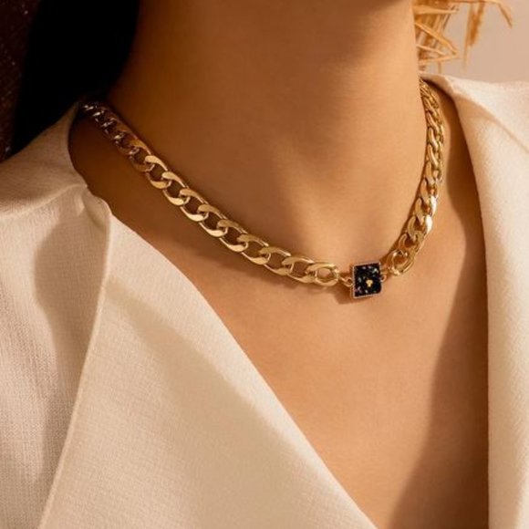 Elegance Square Sequins Choker Necklace - Picture 1 of 3